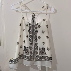 Medium Women's Cream Racer Back Tank Top